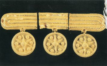 Syrian Antiquities on Postcards