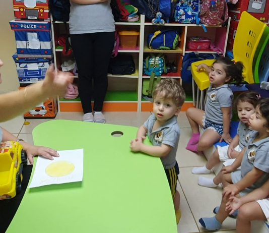 Singing ‘Baby Shark’ in Bab Tuma, Damascus